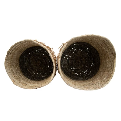 Set Of 2 Natural Woven Natural Corn Husk & Faux Raffia Basket - Foreside Home & Garden 5 Set Of 2 Natural Woven Natural Corn Husk & Faux Raffia Basket - Foreside Home & Garden - Image 3