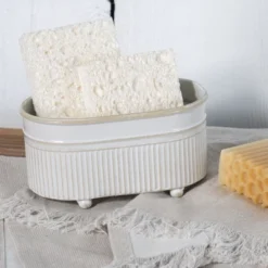 Antique White Metal Trough Planter With Ball Feet - Foreside Home & Garden -Eco Haven Store GUEST 1ff4dbba ba7a 4d4c 874b 42e151fef93c