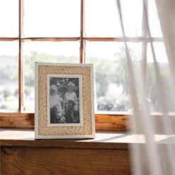 4X6 Inch Woven Reed Picture Frame With White MDF & Glass By Foreside Home & Garden