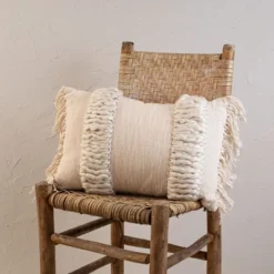 Textured Yarn White 14X22 Hand Woven Filled Pillow - Foreside Home & Garden