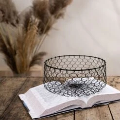 Chicken Wire Basket Black Metal - Foreside Home & Garden