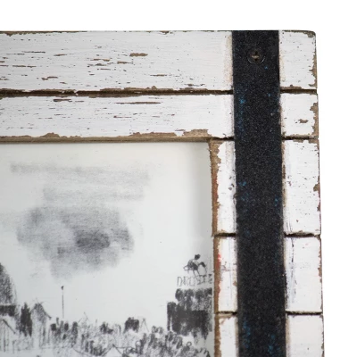 Triple 4 X 6 Inch Decorative Distressed White Wood Picture Frame With Metal Accents - Foreside Home & Garden 6 Triple 4 X 6 Inch Decorative Distressed White Wood Picture Frame With Metal Accents - Foreside Home & Garden - Image 4