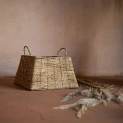 Natural Woven Natural Seagrass & Metal Basket - Foreside Home & Garden -Eco Haven Store GUEST 82f45244 e32f 4872 9878 506e584ced83