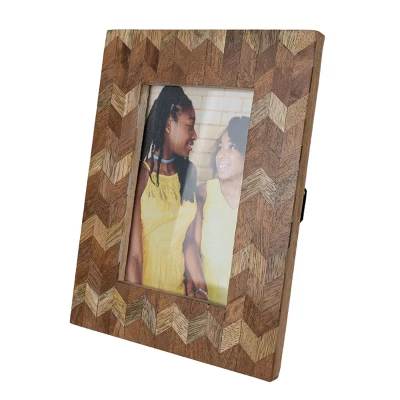 Tiled Chevron 4X6 Wood Photo Frame - Foreside Home & Garden 7 Tiled Chevron 4X6 Wood Photo Frame - Foreside Home & Garden - Image 5