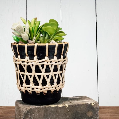 Rattan Woven Planter - Foreside Home And Garden 4 Rattan Woven Planter - Foreside Home And Garden - Image 2
