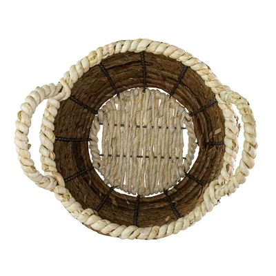 Wrapped Rim Basket Banana Leaf, Corn Husk & Metal - Foreside Home & Garden 4 Wrapped Rim Basket Banana Leaf, Corn Husk & Metal - Foreside Home & Garden - Image 2