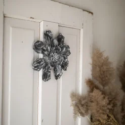 Distressed Flower Wall Art Metal - Foreside Home & Garden