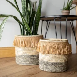 Set Of 2 Natural Woven Natural Corn Husk & Faux Raffia Basket - Foreside Home & Garden 16 Set Of 2 Natural Woven Natural Corn Husk & Faux Raffia Basket - Foreside Home & Garden -Eco Haven Store GUEST ff4b68d6 73be 418a b093 7ae053969234